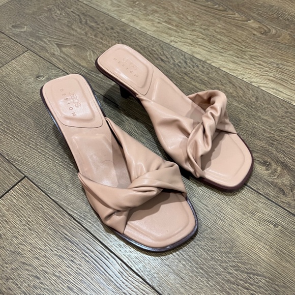 Tan Twist Kitten Heels - Picture 3 of 3